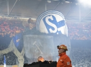 南宫体育-包含印第安纳步行者训练开放日，冲刺阶段内部沟通引欢呼，德甲在即，纪律约束更严格的词条