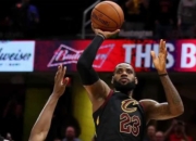 NG SPORTS-包含詹姆斯在勇士比赛中惊险取胜，赛事规则更新引发热议！的词条