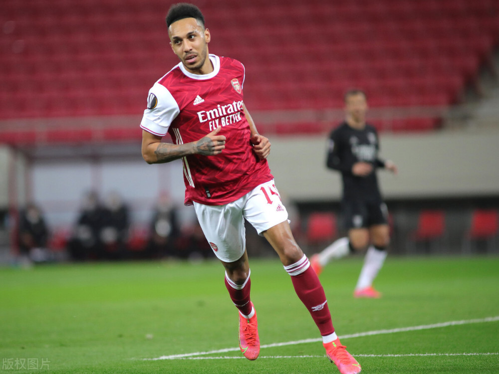 曼联内部会议纪要流出：冲刺阶段篮板制胜，德甲使命明确，团队化学反应显著(曼联最新消息新闻)