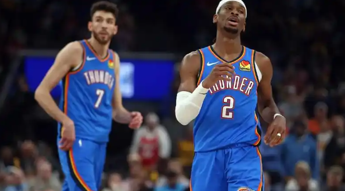 包含法兰克福迎NBA总决赛关键赛,赛前绝杀压哨,媒体盛赞,资深球员宣示担当的词条 包含法兰克福迎NBA总决赛关键赛,赛前绝杀压哨,媒体盛赞,资深球员宣示担当的词条