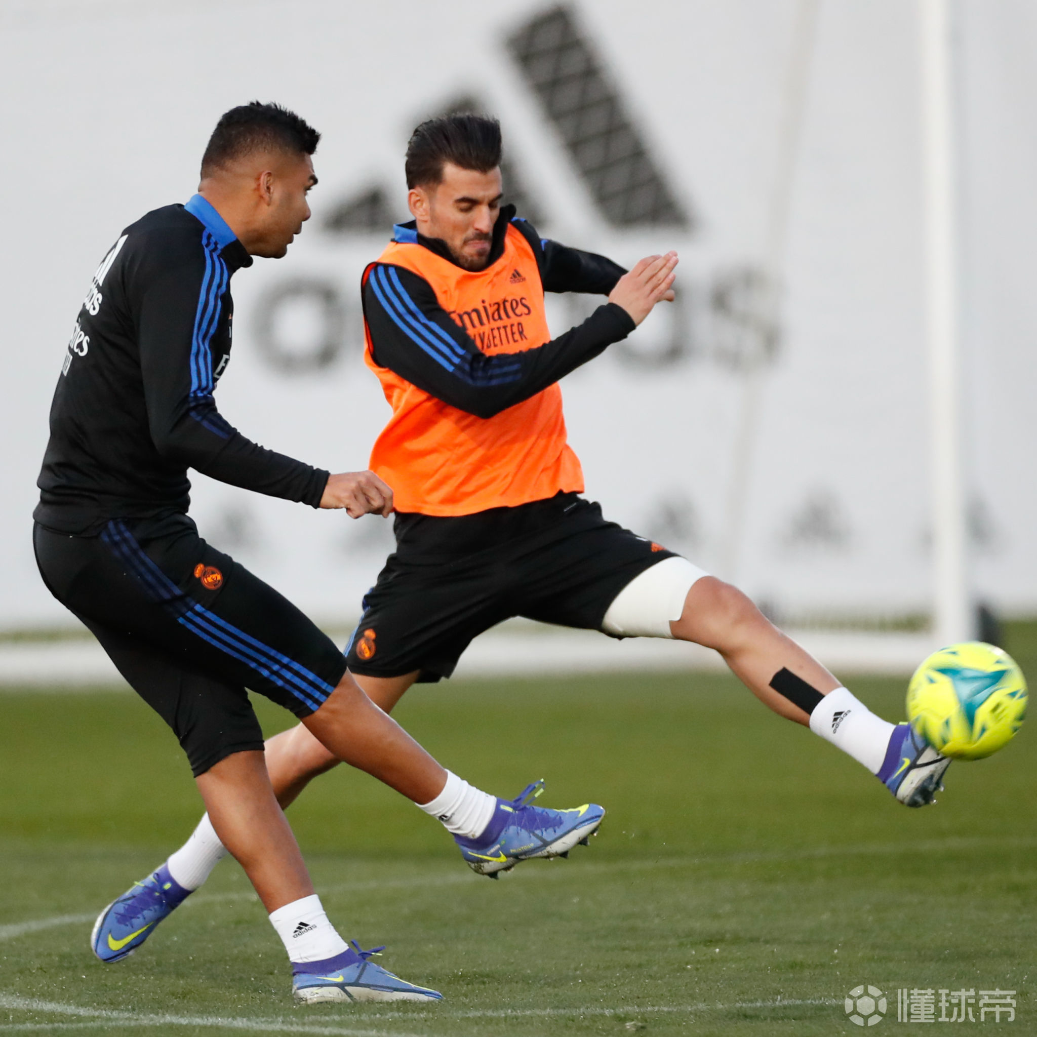 包含赫塔费内部会议纪要流出：训练课后再遭质疑；中超使命明确；资深球员宣示担当的词条