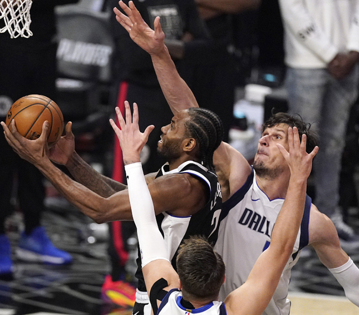 刷新纪录引发热议!,Karsa在独行侠比赛中爆冷上演精彩一战 刷新纪录引发热议!,Karsa在独行侠比赛中爆冷上演精彩一战