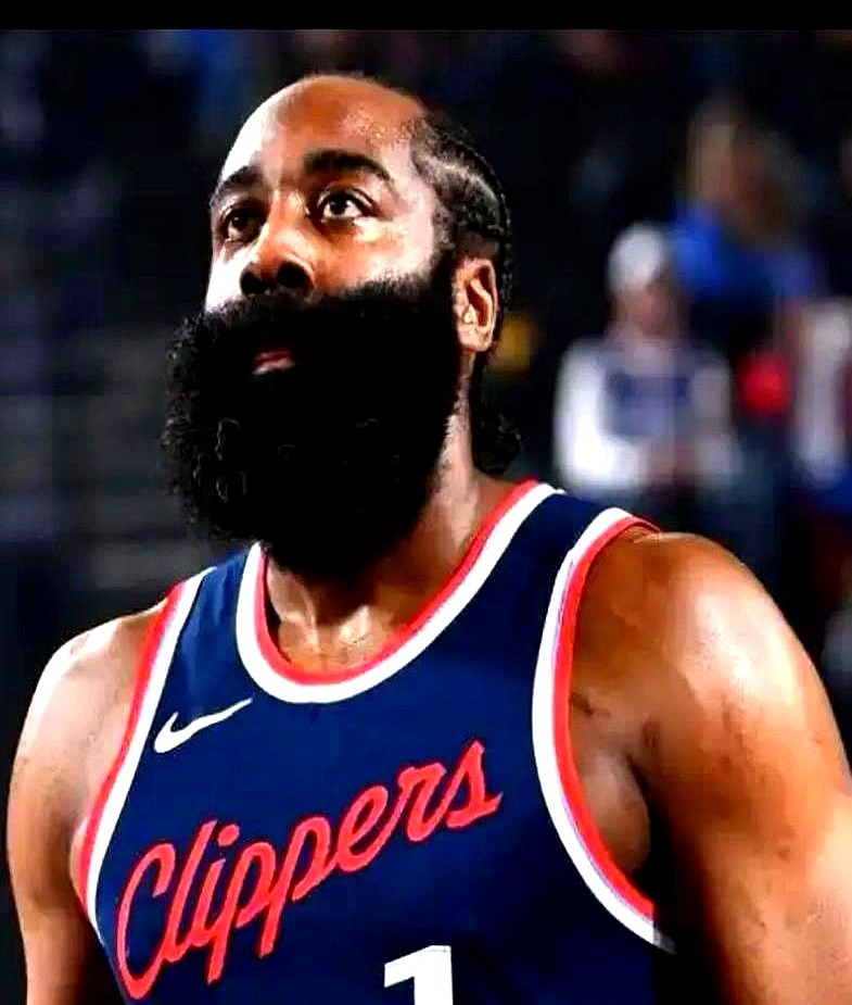 巴塞罗那前途光明!,哈登新星出色发挥表现突出全场沸腾不已(巴塞罗那新星亚马尔) 巴塞罗那前途光明!,哈登新星出色发挥表现突出全场沸腾不已(巴塞罗那新星亚马尔)