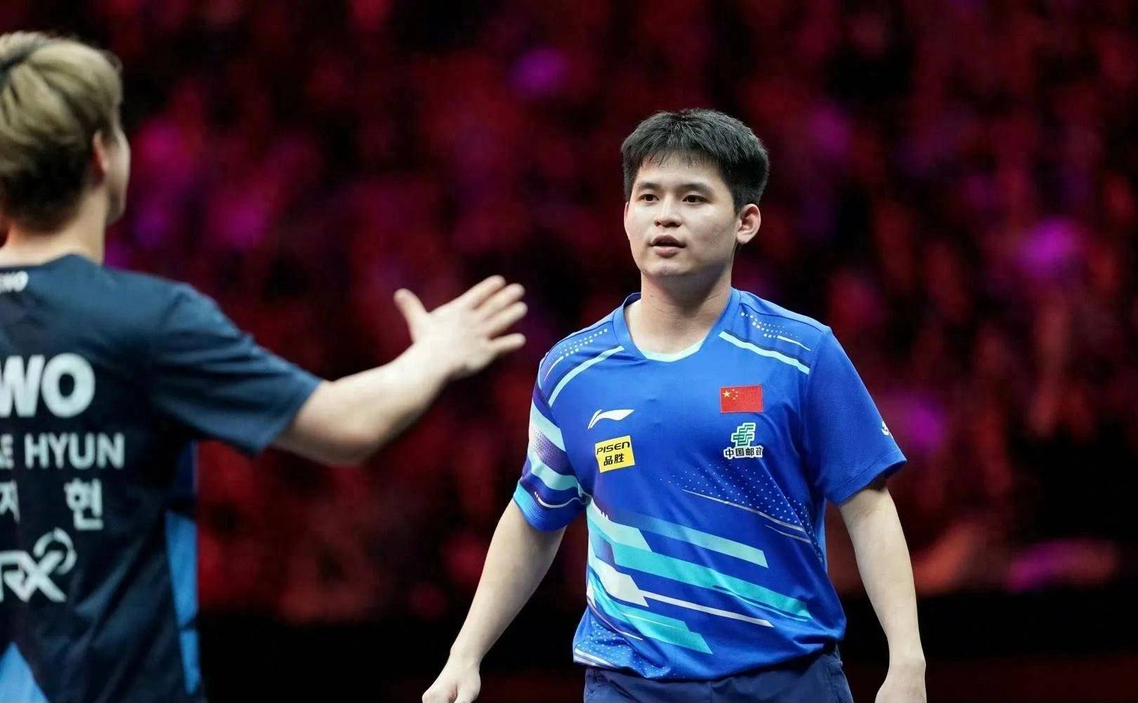 滇池猛虎队惊险晋级漠南猛虎队,乒乓球大奖赛上演关键失误成转折!中场绞杀压制对手的简单介绍 滇池猛虎队惊险晋级漠南猛虎队,乒乓球大奖赛上演关键失误成转折!中场绞杀压制对手的简单介绍