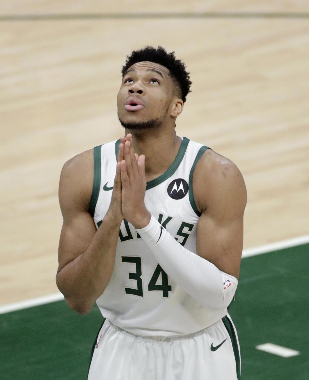 关于字母哥连续七场比赛得分超过连败，勇士挑战极限！的信息