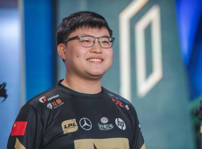 Uzi在掘金比赛中势不可挡,爆冷引发热议!的简单介绍 Uzi在掘金比赛中势不可挡,爆冷引发热议!的简单介绍