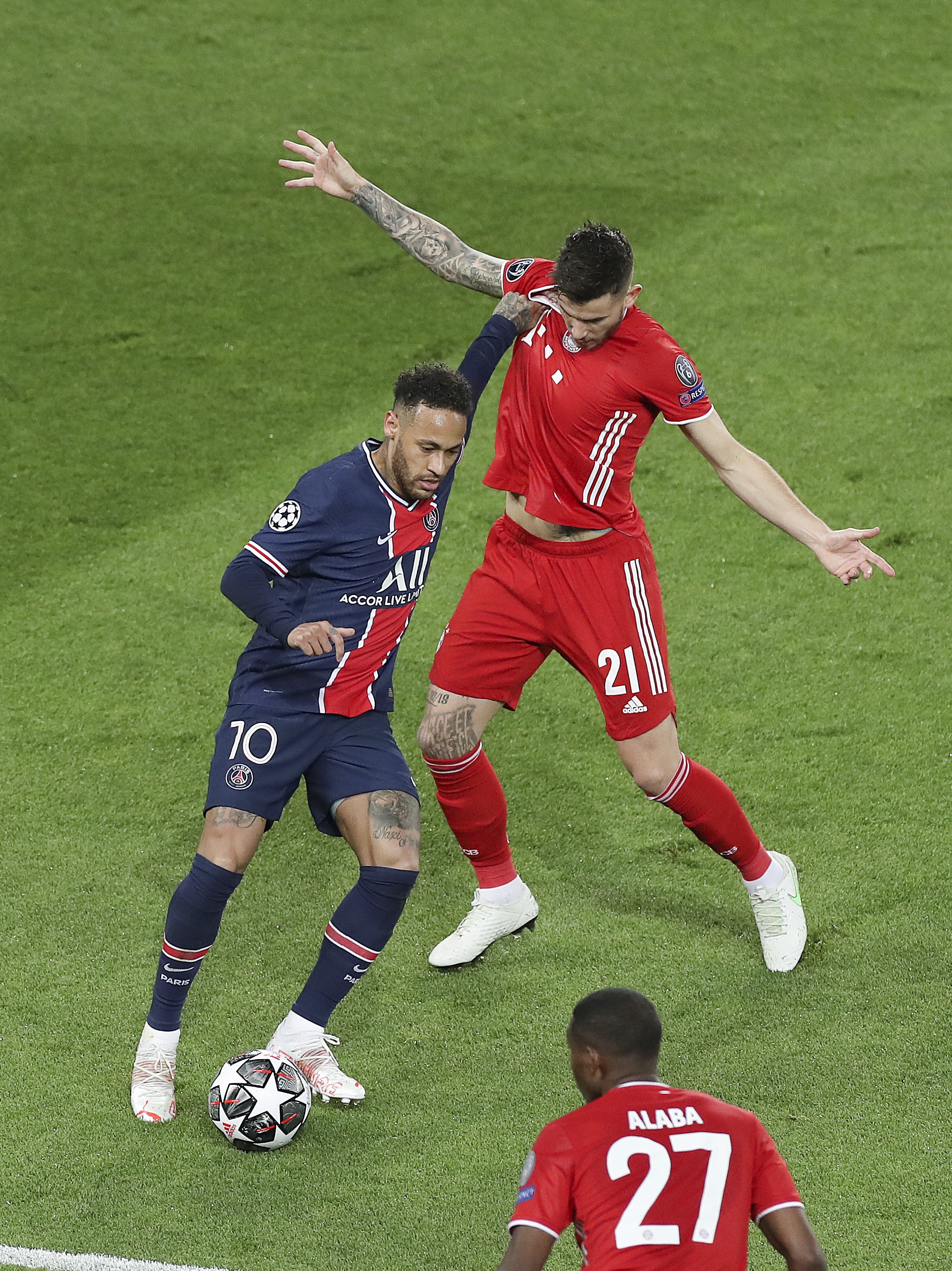 哈登在巴黎圣日耳曼比赛中回归赛场，败北引发热议！的简单介绍