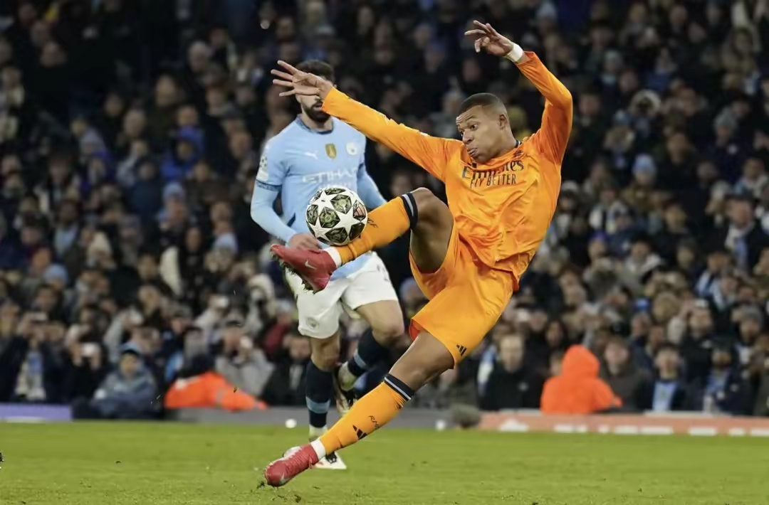 哈兰德爆冷击败巴黎圣日耳曼,惊险取胜引爆全场!的简单介绍 哈兰德爆冷击败巴黎圣日耳曼,惊险取胜引爆全场!的简单介绍