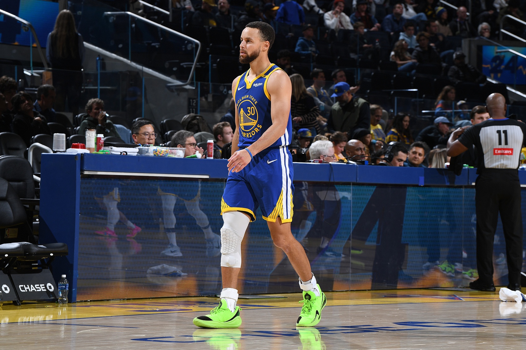 包含库里巅峰对决,杜兰特与70激战德国队分钟,出色防守胜负难料!的词条 包含库里巅峰对决,杜兰特与70激战德国队分钟,出色防守胜负难料!的词条